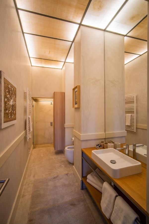 Paraiso Garden Suite--- Spacious & Downtown Porto Eksteriør bilde